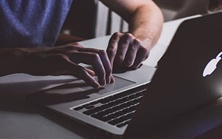 开云真人体育娱乐-东亚杯中国足球惨败 球员状态不稳定，东亚杯中国队